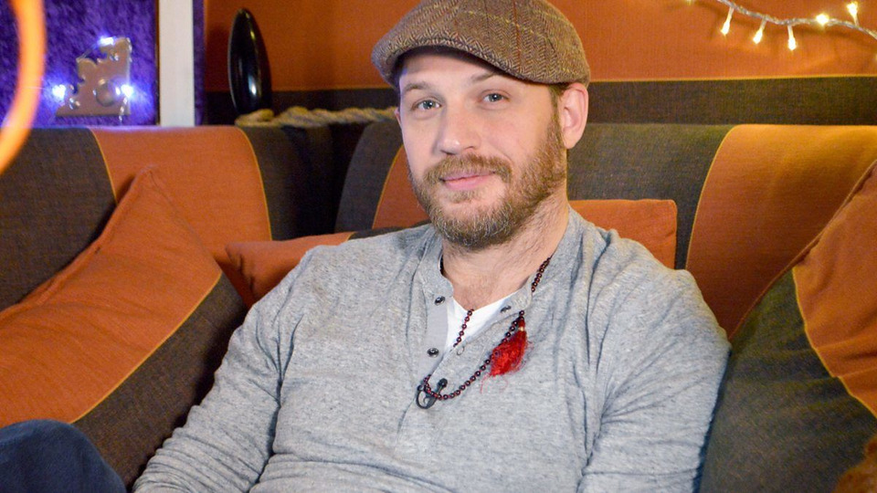 s2016e59 — Tom Hardy - You Must Bring a Hat