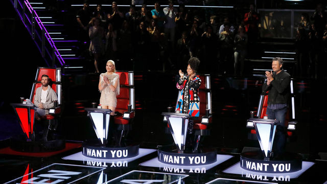 s12e01 — Blind Auditions Premiere, Night 1