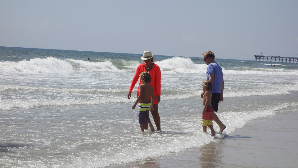s2015e27 — Don't Top the Budget on Topsail Island, NC