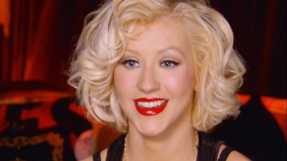 s16e19 — Christina Aguilera