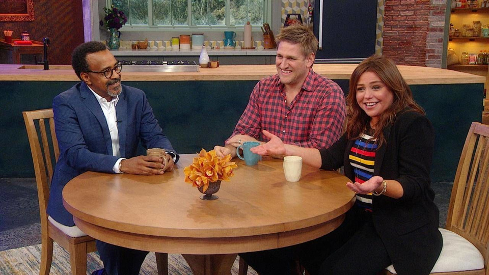 s13e92 — Chef Curtis Stone is Rachael's co-host