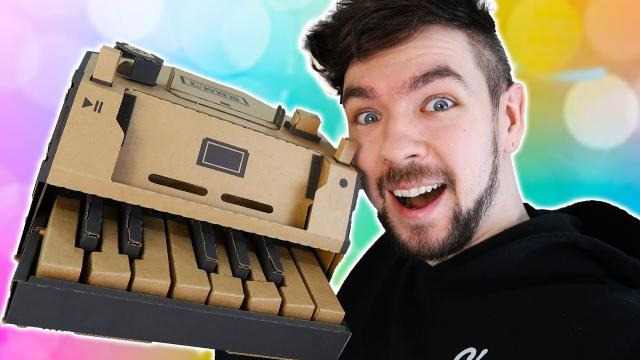 s07e208 — CREATING A PIANO OUT OF CARDBOARD | The Jacksepticeye Power Hour