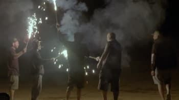 s12 special-2 — The Kellys' Fireworks Extravaganza