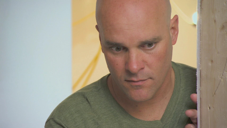 Renovation, Inc. 4 сезон 9 серия Powder Keg