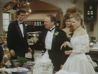 s10e26 — An Old-Fashioned Wedding (2)