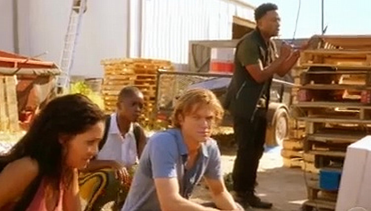 s03e07 — Scavengers + Hard Drive + Dragonfly