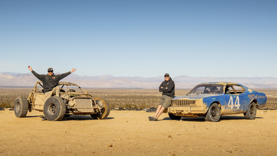 s12e04 — Dirt Duster vs. Vette Kart: Desert Thrashing!