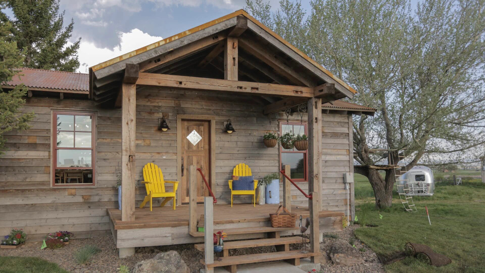 s01e01 — Rustic Dream Home in Montana