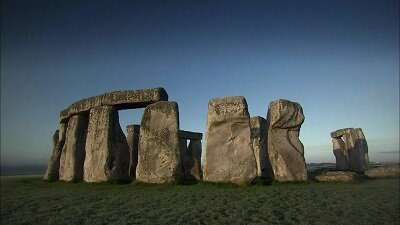 s08e01 — Stonehenge