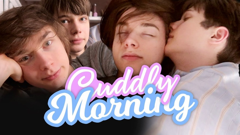 s05e08 — Cuddly Morning — Couple VLOG