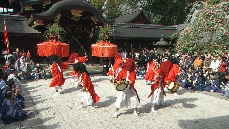 s06e07 — Yasurai Matsuri: Town Elders' Prayers Embodied in Flowers and Dance