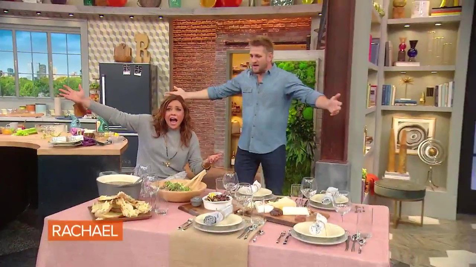 s14e22 — Chef Curtis Stone Is Rach's Co-Host