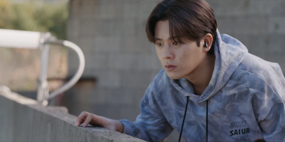 Heroes Next Door (1)