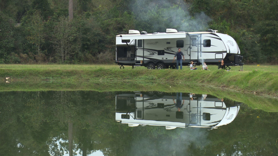 s06e13 — Out with the Old RV and In with the New