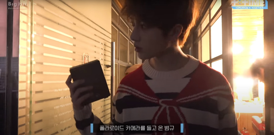 s2019e21 — Moments of BEOMGYU's Photo shooting!