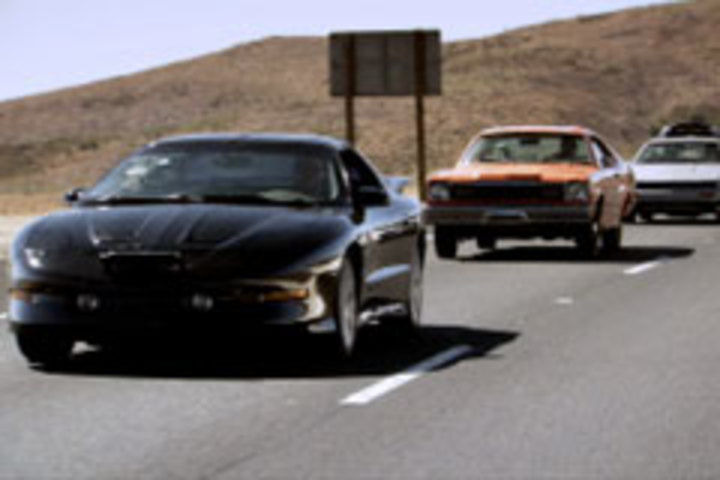 s02e08 — Hollywood Cars