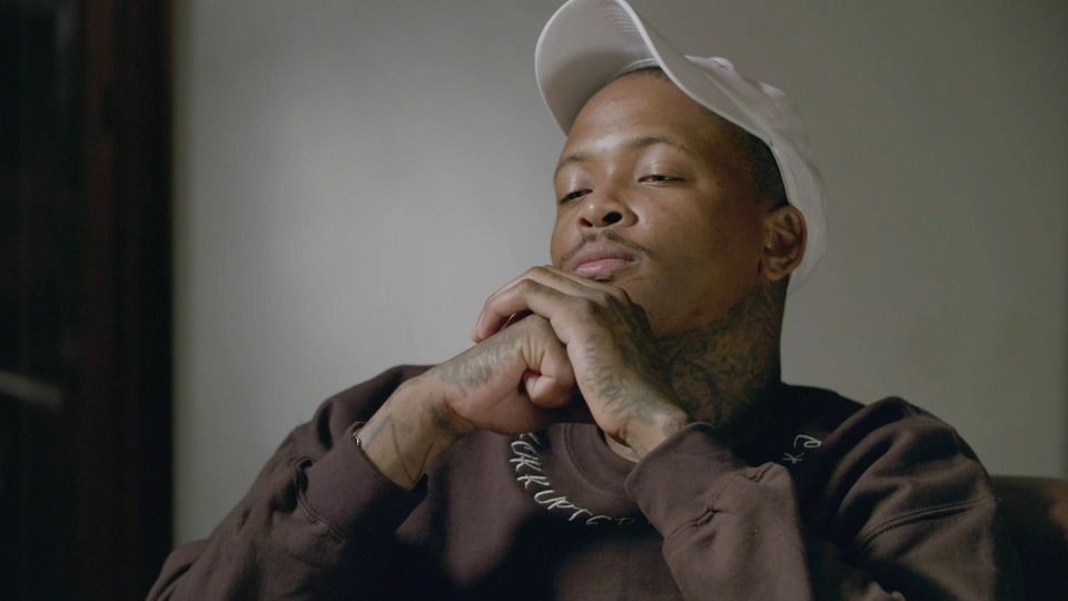 s01e10 — YG and the Therapist