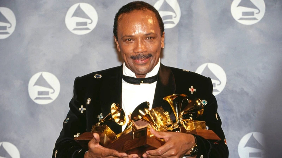 s1991e01 — The 33rd Annual Grammy Awards