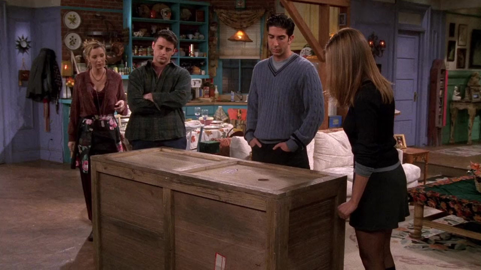 s04e08 — The One With Chandler in a Box