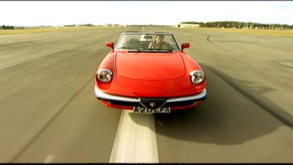 s04e06 — Alfa Romeo Spider Veloce (2)