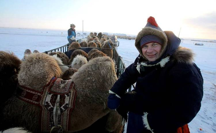 s11e27 — Зимний фестиваль Наадам и гонки на северных верблюдах