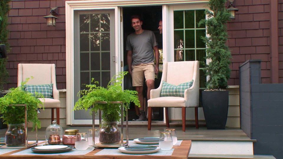 s17e04 — Modern Zen Backyard