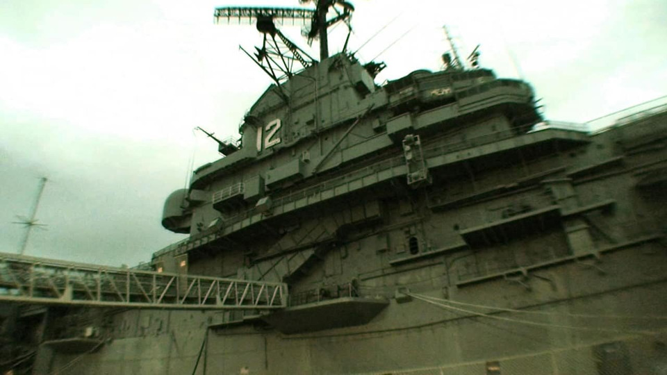 s04e08 — USS Hornet
