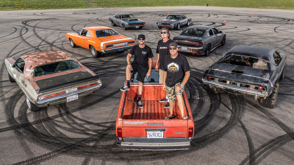 s08e13 — Project Car Showdown & Roadkill Nights Powered by Dodge!