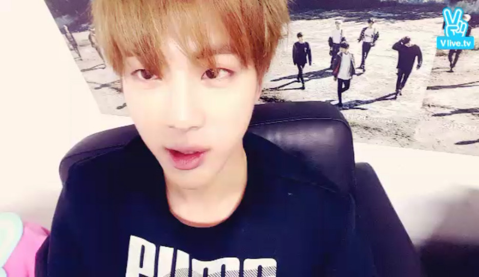 s01e69 — BTS 화양연화 on Stage Live Day 3 (Jin)