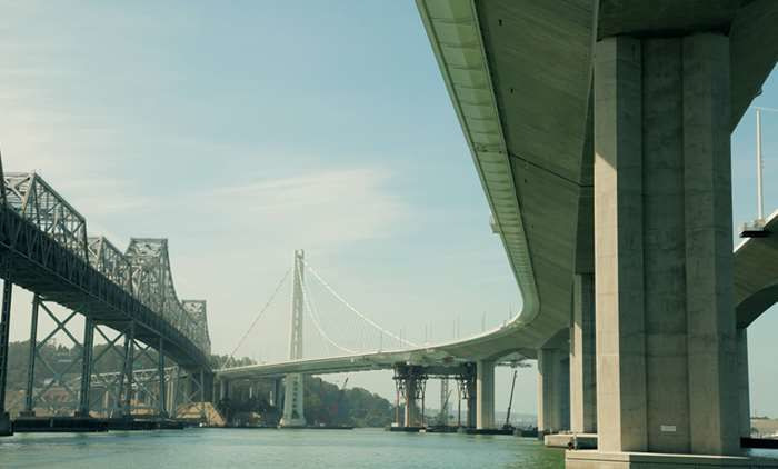 s01e01 — Earthquake Bridge