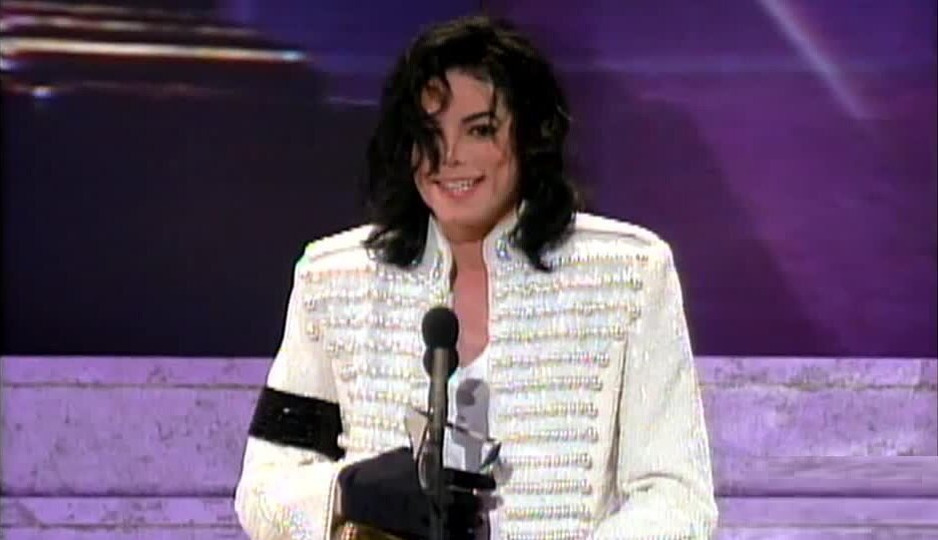 s1993e01 — The 35th Annual Grammy Awards
