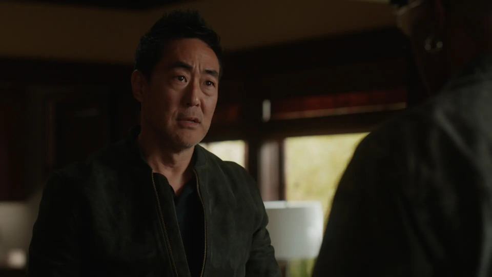 911 — s09e08 — War