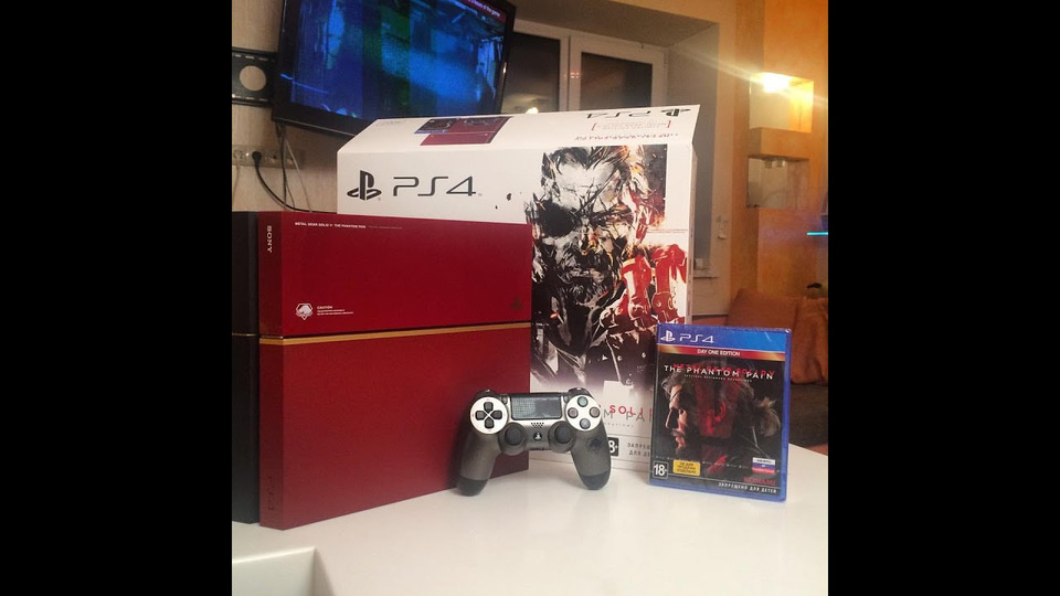 s2015e245 — Распаковка эксклюзивной PlayStation 4 — Metal Gear Solid V: Phantom Pain
