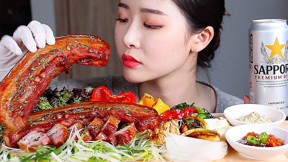 s01e47 — 통삼겹살 리얼사운드먹방 / Korean Roast Pork Belly Chunk Mukbang Eating Show スモークベーコン 烟熏培根