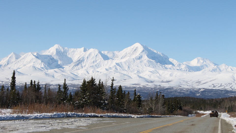 s01e05 — Alaska Range