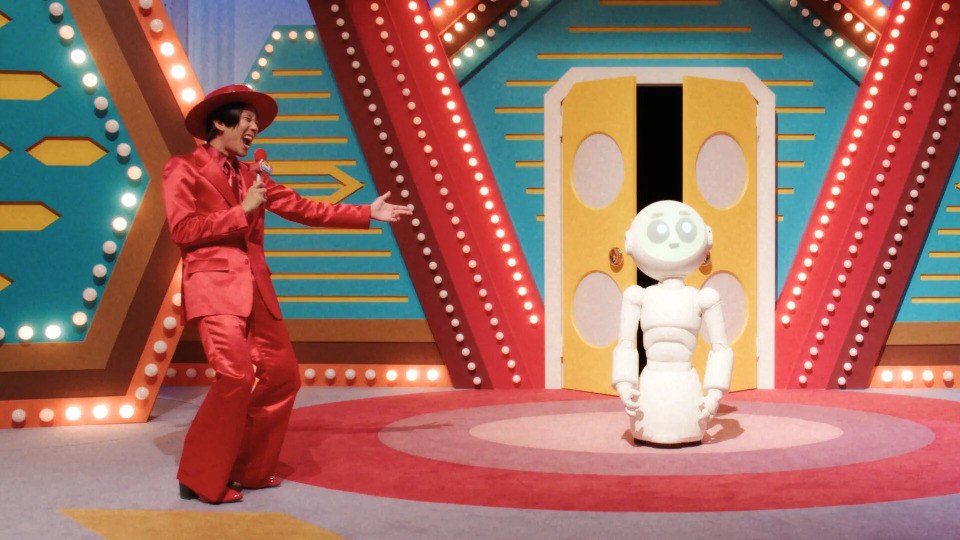 s01e09 — Who's in the Box?