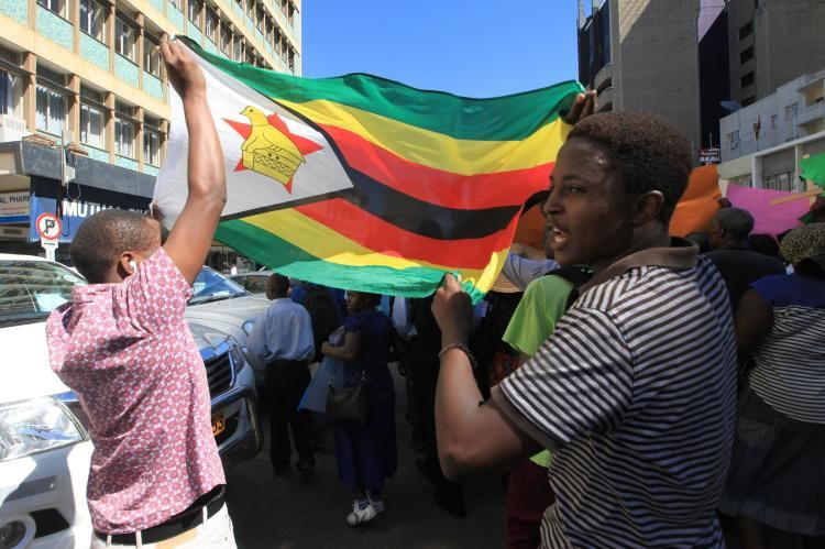 s2016e107 — Zimbabwe's #ThisFlag