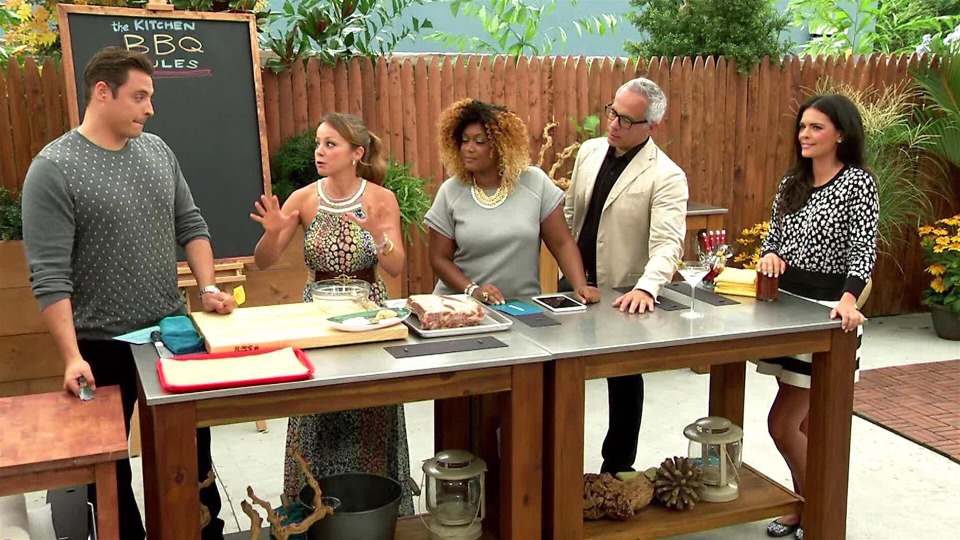 s03e07 — The Barbecue and Grilling Show