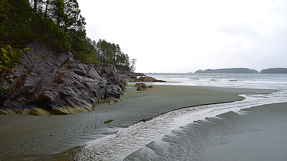 s02e04 — Vancouver Island's Western Coastline