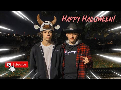 s2020e02 — Halloween vlog with Mom — Sturniolo Triplets