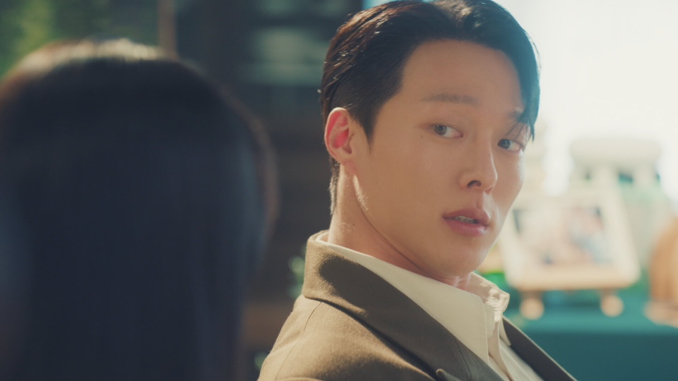 Dynamite Kiss — s01e09 — Don't Go. I Don't Want You to Go.