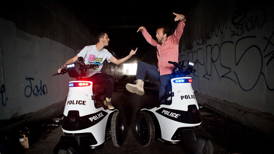 s01e01 — Cops