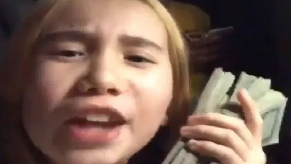 s09e96 — Lil Tay-WE LIVE IN A SOCIETY WHERE 9 YEAR OLDS ARE FLEXING
