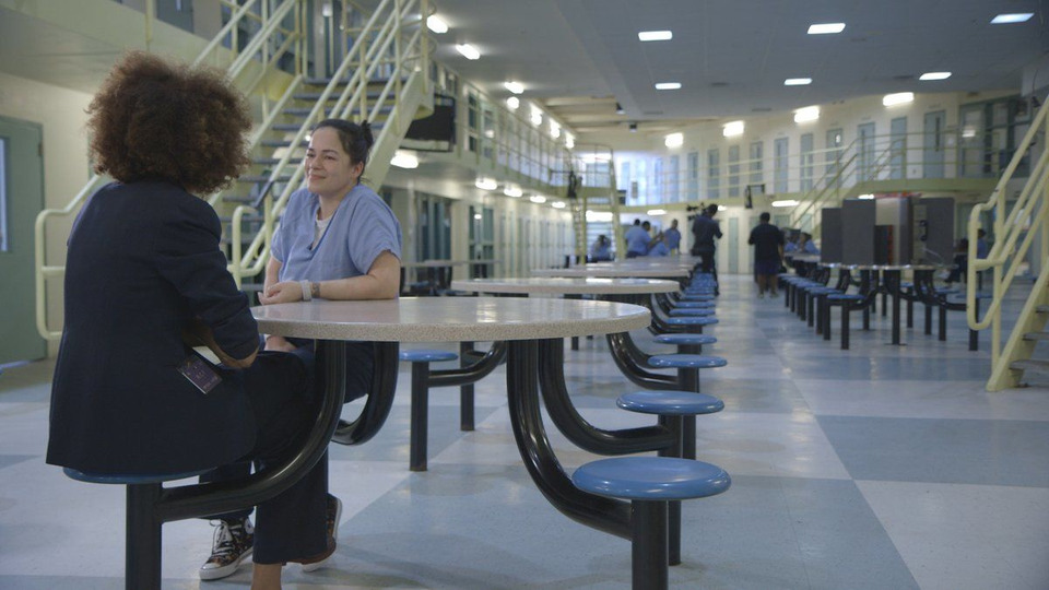 s01e05 — USA: Mothers Behind Bars