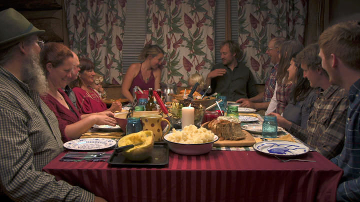 s04e08 — Thanksgiving on the Homestead