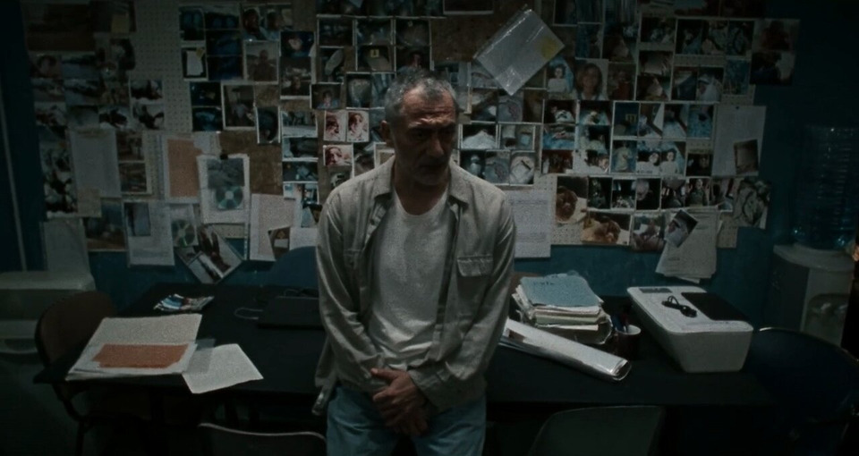 s01e01 — Dostoevskij