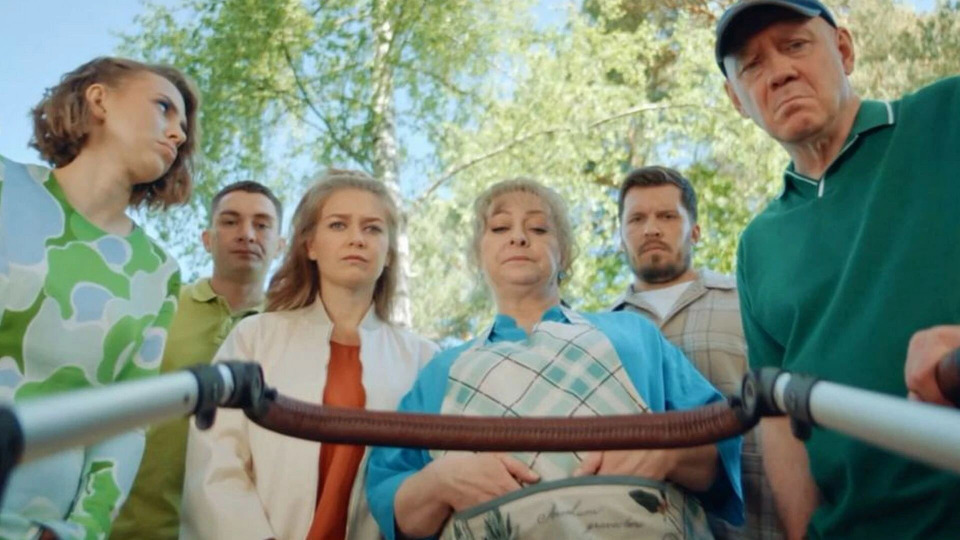 Сериал Праздники 12-15 серия эфир от 22.01.2026