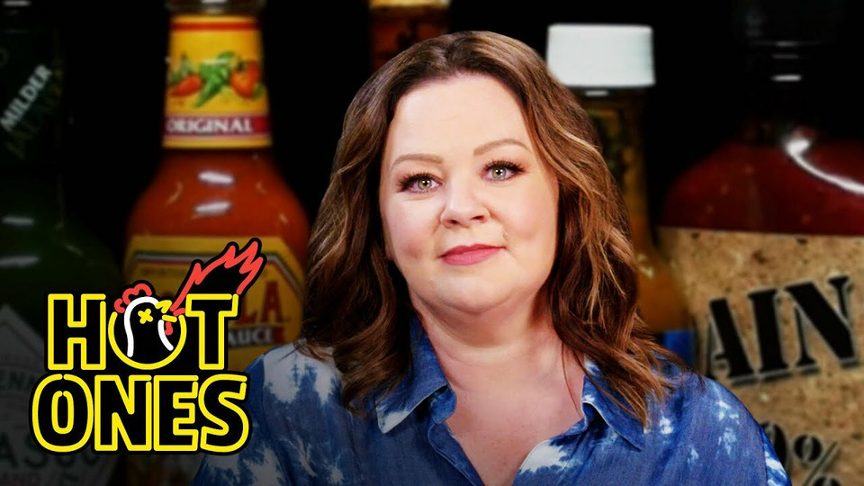 s21e04 — Melissa McCarthy Prepares For the Worst While Eating Spicy Wings