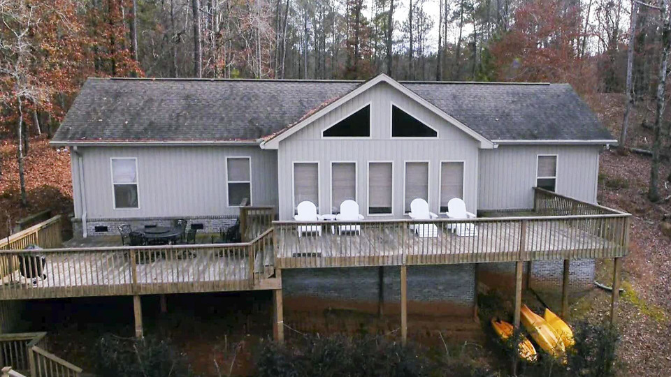 s2015e13 — Home Sweet Home Lake Martin, Alabama