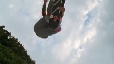 s01e14 — Skateboard